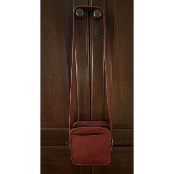 Vintage Coach Leather Camera Bag Crossbody Double Zip 9817 Red - Picture 4 of 14